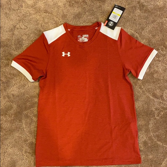 white under armor shirt